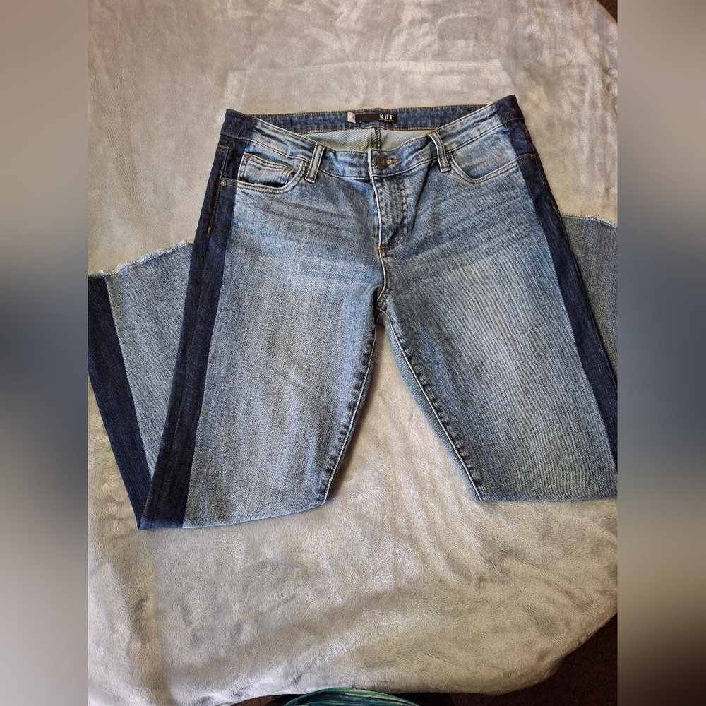 Kut from the Kloth Blue Ankle Cropped Jeans with Skinny Fit - Picture 10 of 10